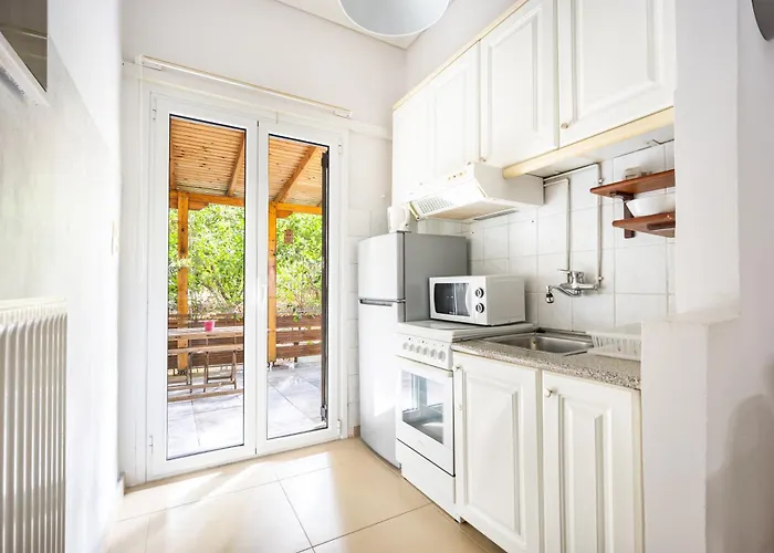 Cozy Studio In Central Glyfada
